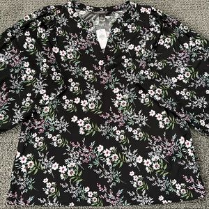 Banana Republic Woman’s Top Size XS ~ New With Tags